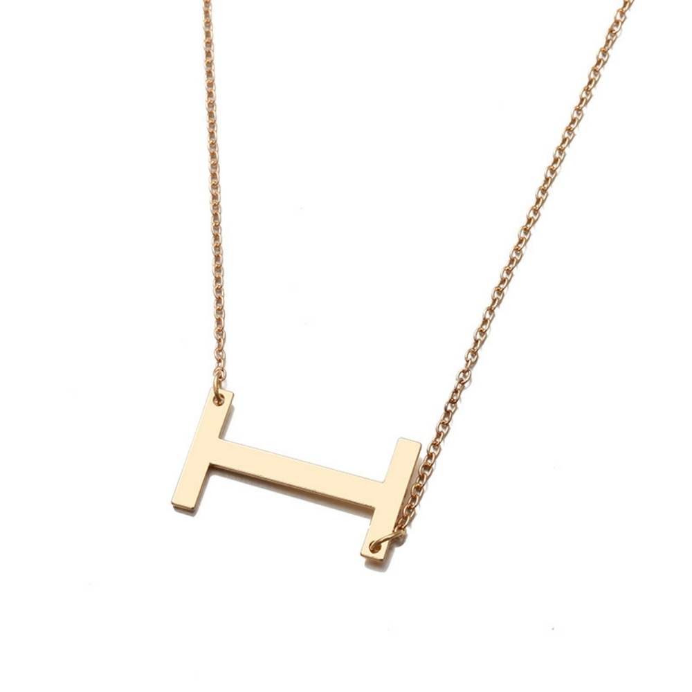 Letter I – Letter Pendant Fashion Necklace